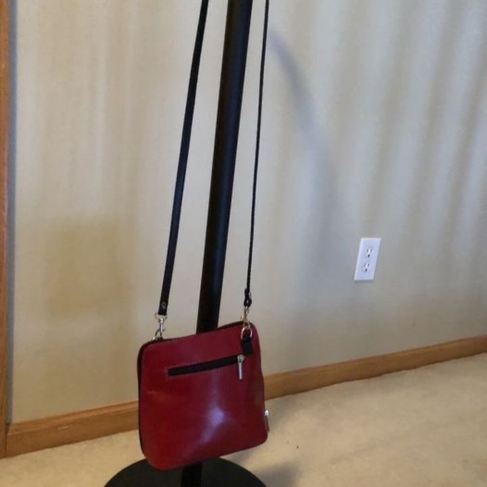 Vera Pelle Crossbody Leather Purse